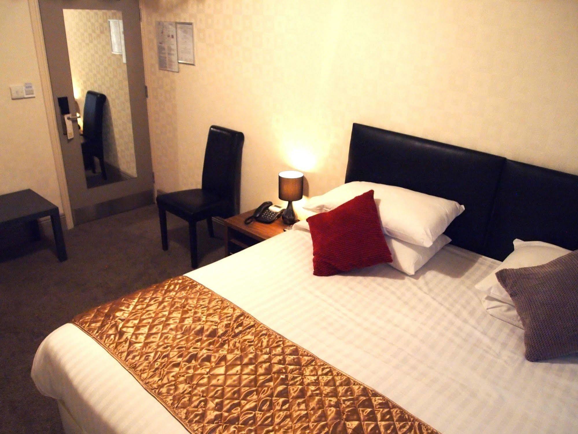 York House Hotel Wakefield Extérieur photo